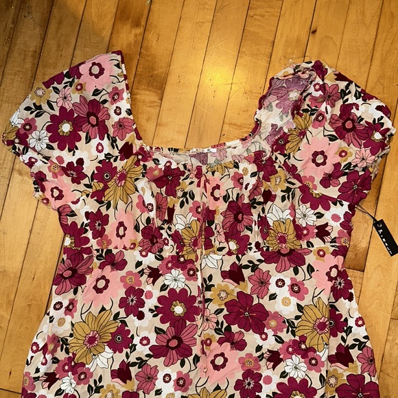3rd & Malt Floral Dress - Picture 4 of 6